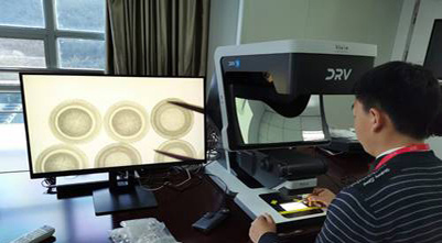 Bottle cap Inspection under DRZ-Z1 microscope